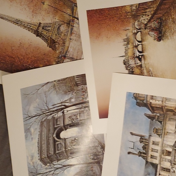 Arc de Triomphe, la Torre Effiel, and Palais de Foatainebleau. - Picture 4 of 11